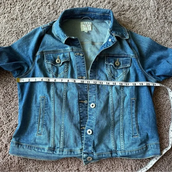 Torrid Denim Jacket - Picture 8 of 9